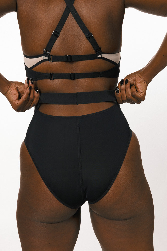 cherry (opaque, black)