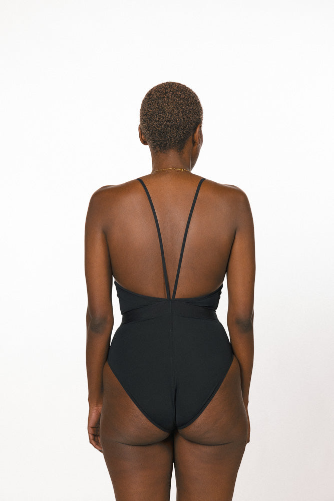 spectrr (opaque, black)