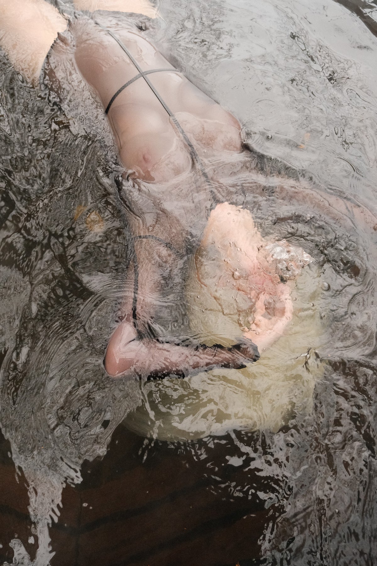 eclips (see-through, black)