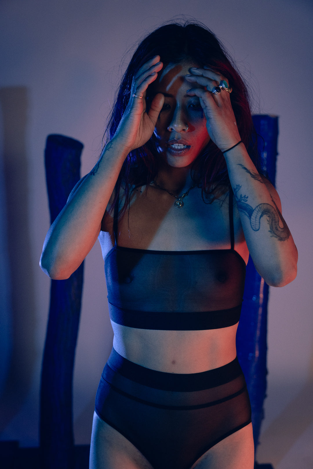 jade (see-through, black)