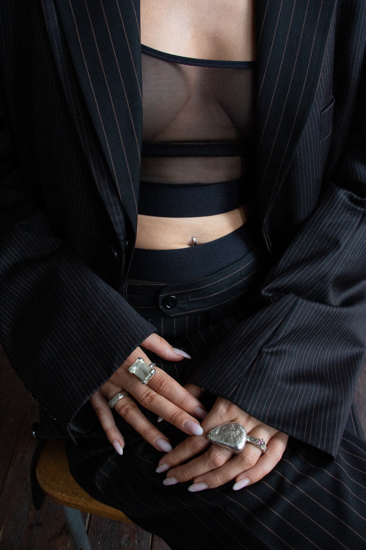 land slide (see-through, black)