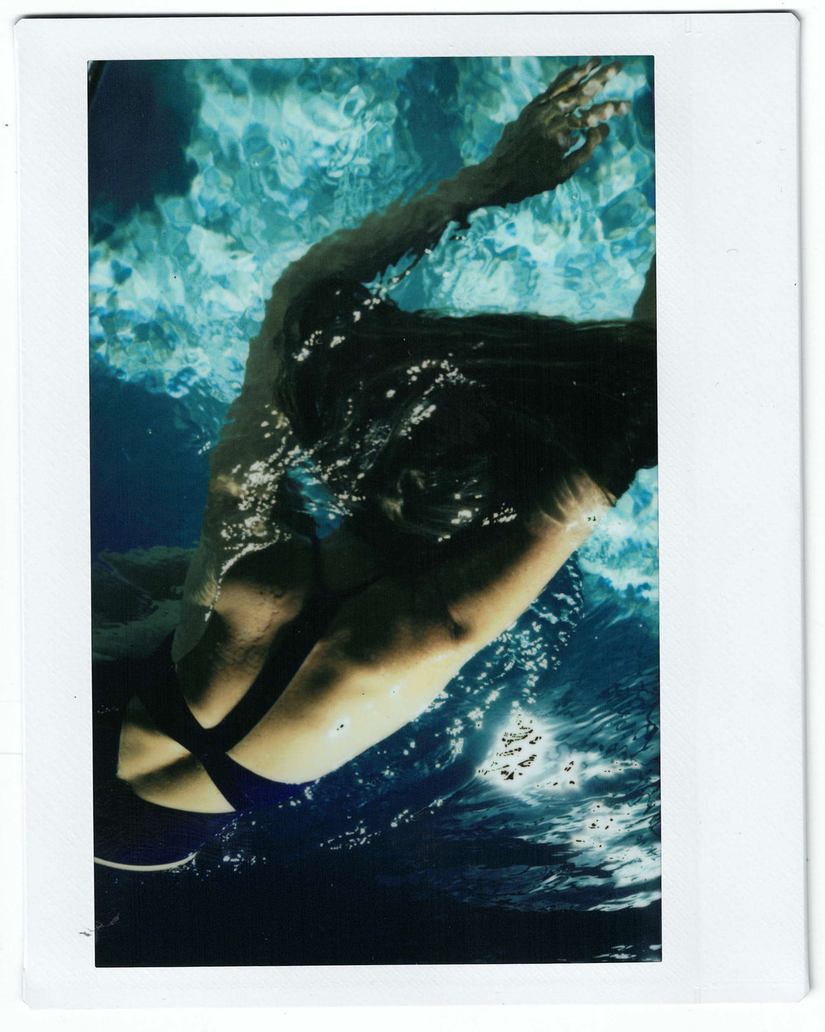 venice (opaque, black)